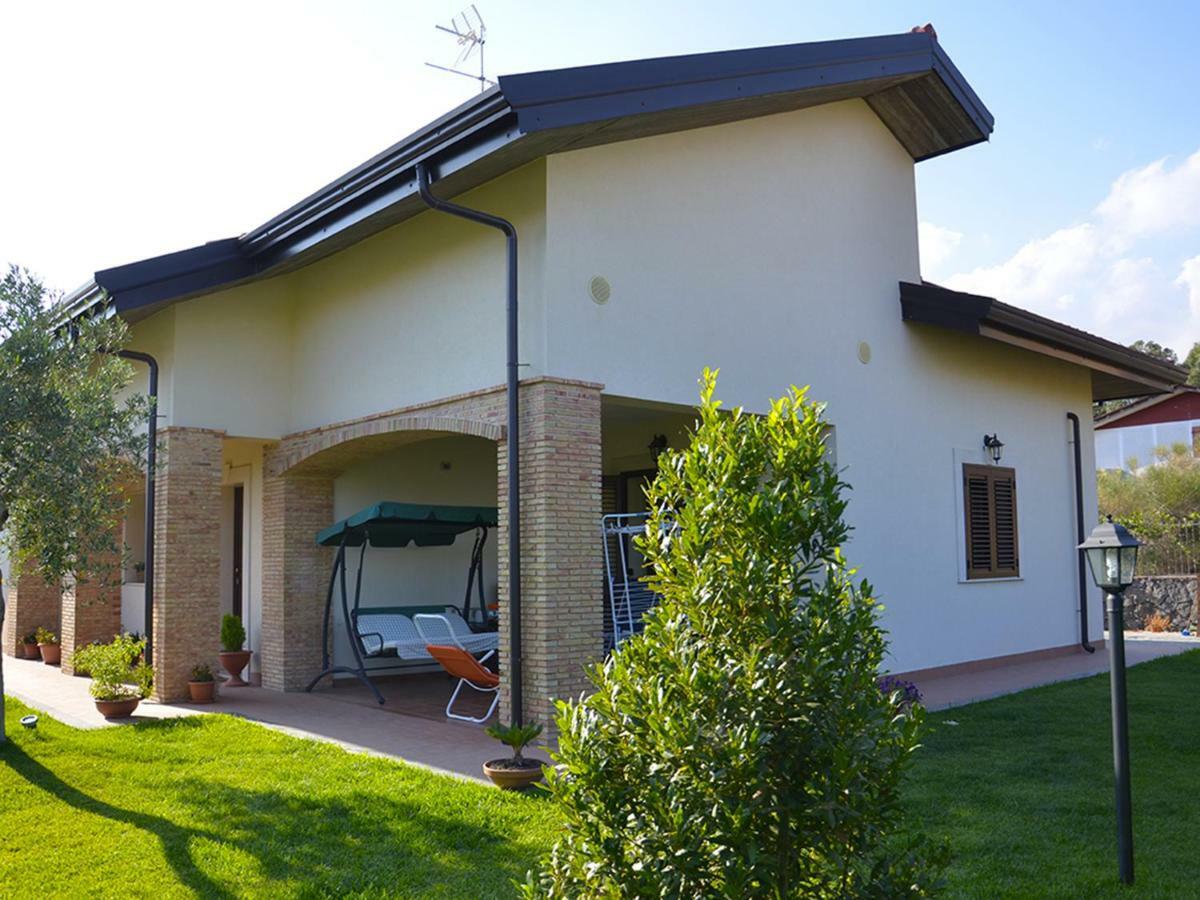 Etna B&B Педара Екстериор снимка